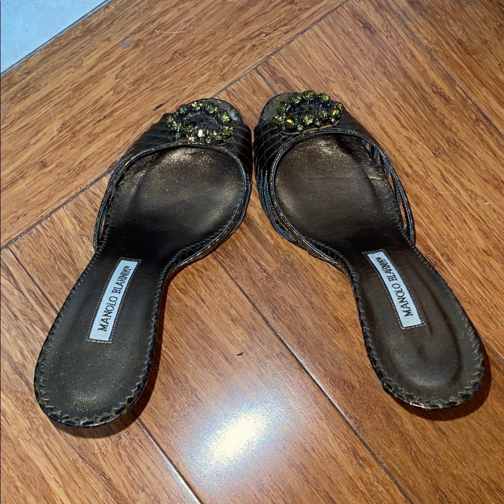 Manolo Blahnik Indial Leather Green Mules - Picture 9 of 11